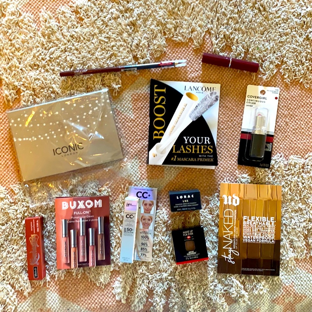 11 Piece Makeup Lot